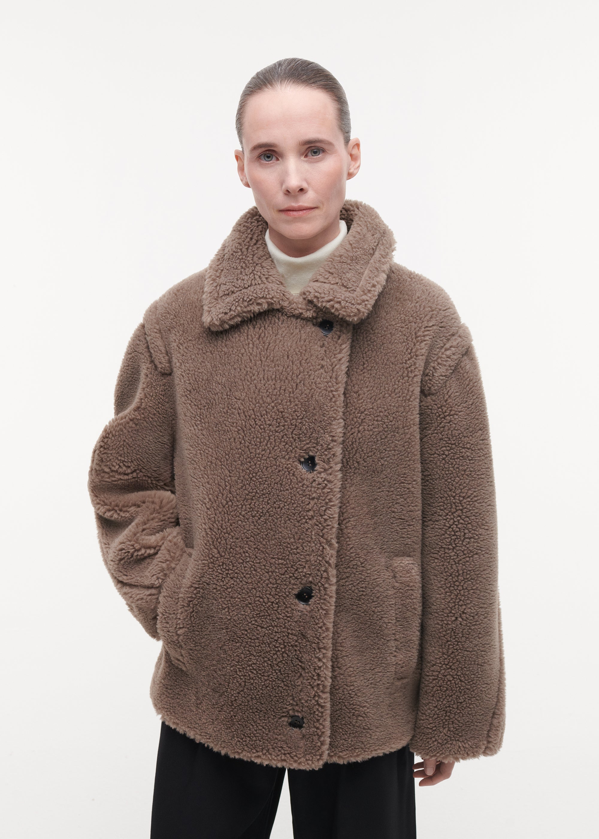 MAYA Teddy Wool Jacket | Pebble