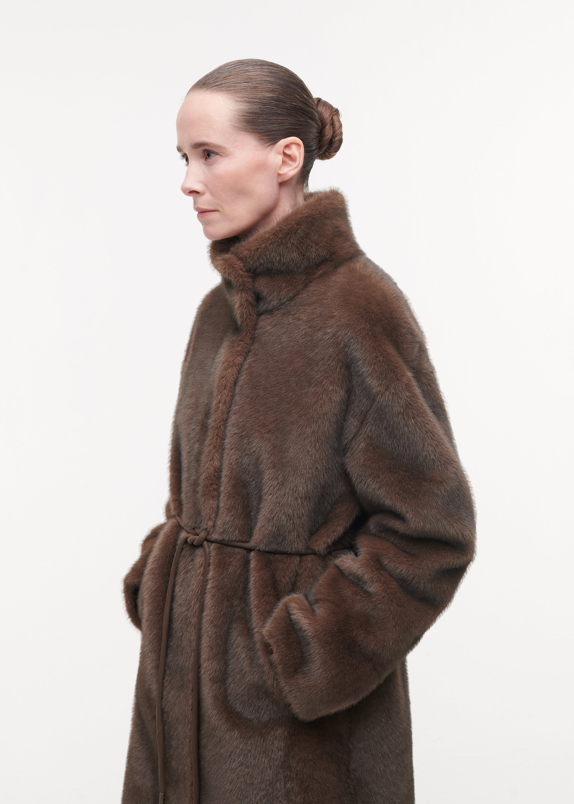 FREJA Long Faux Fur Coat | Choco