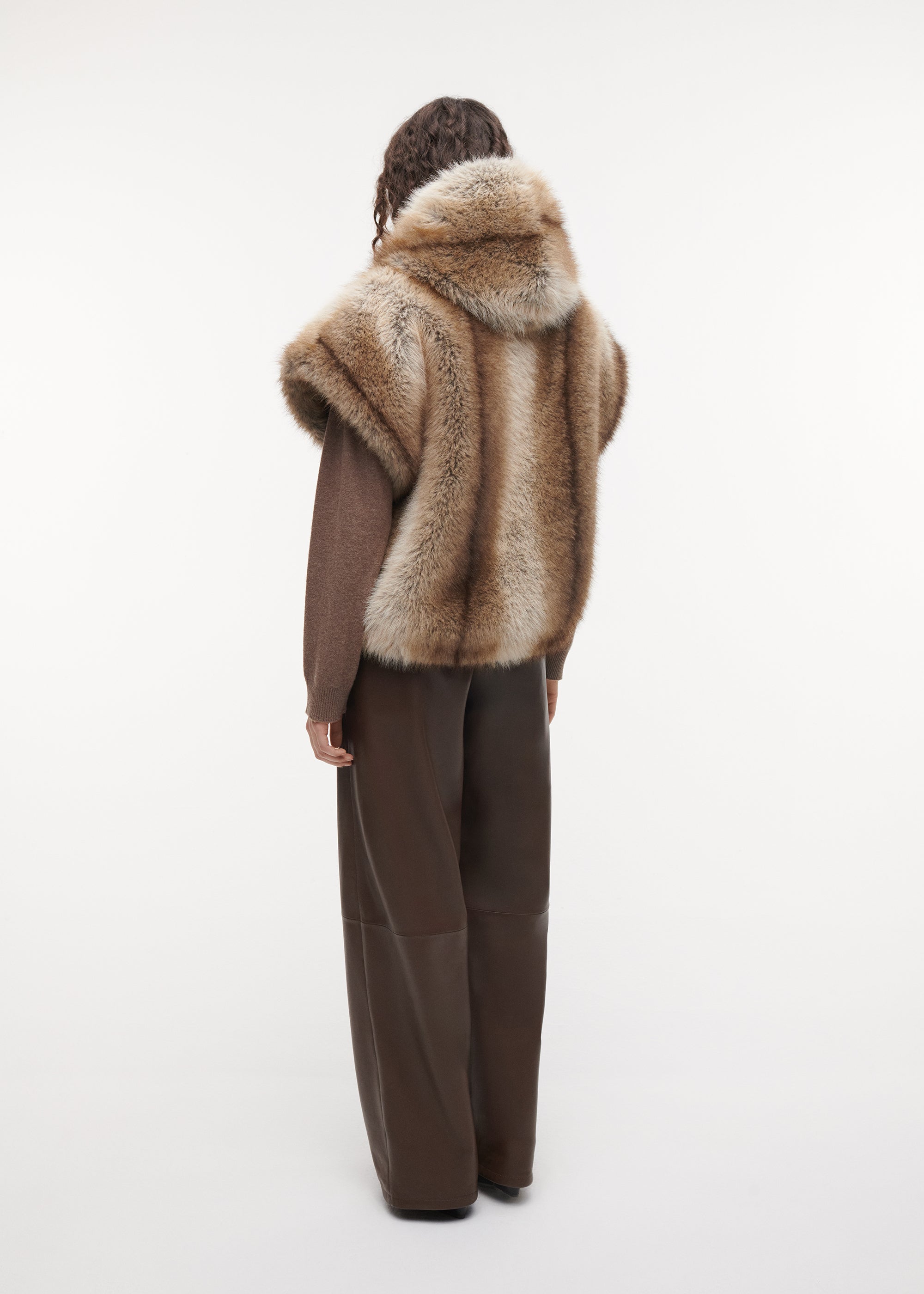 OLENA Reversible Faux Fox Gilet | Light Fox