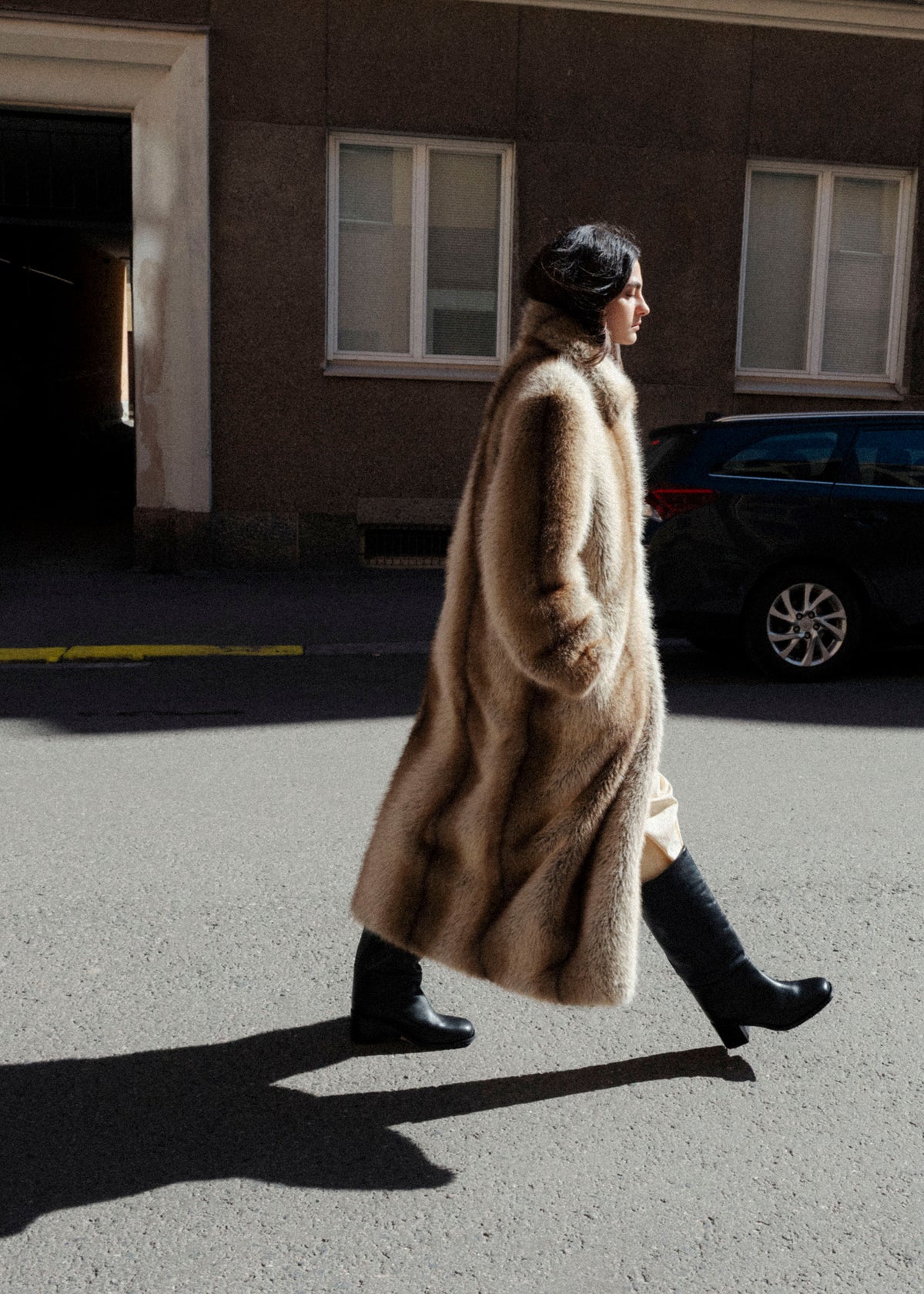 SCARLET Long Faux Fox Coat | Light Fox