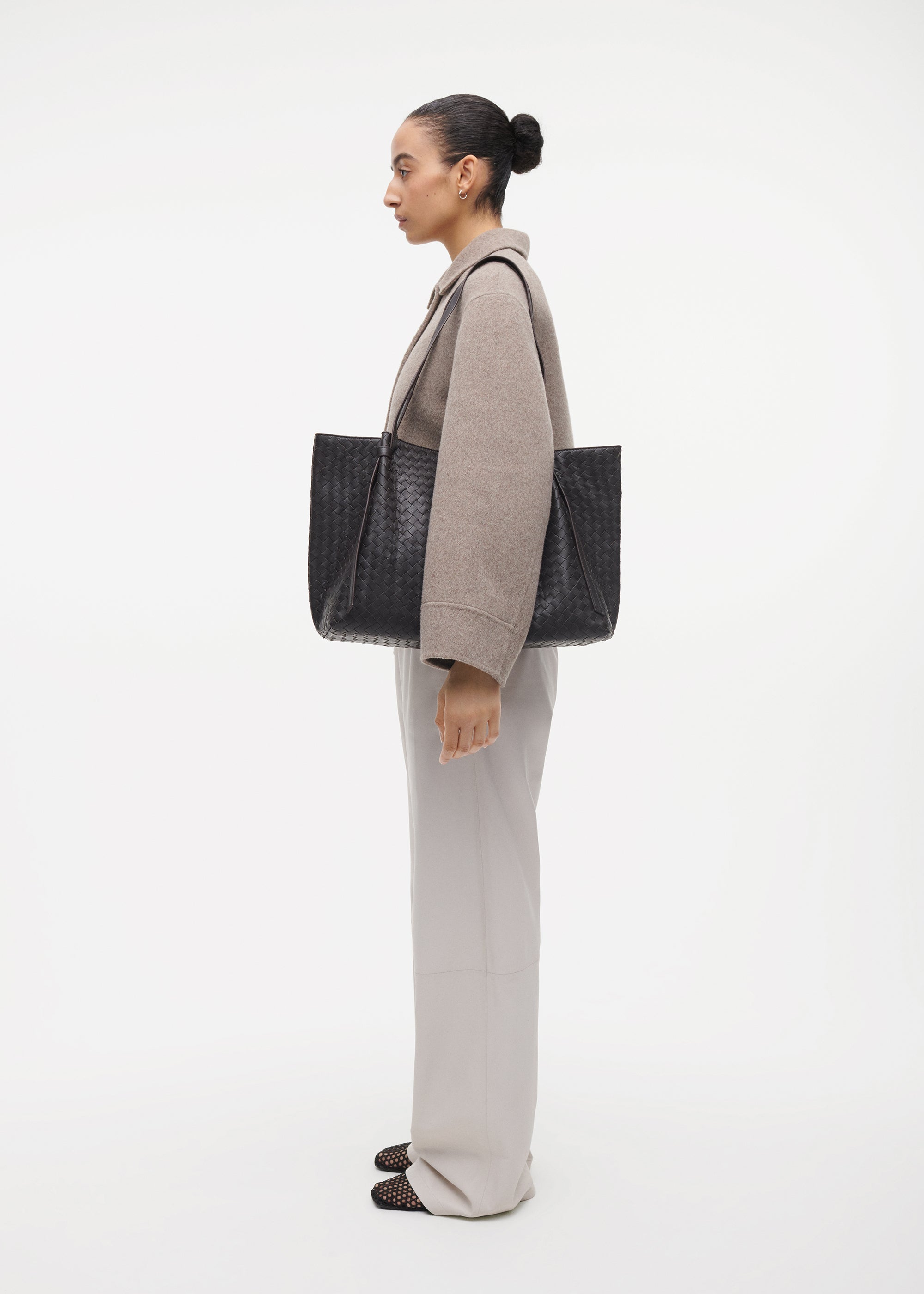 LEANDRA Woven Leather Bag