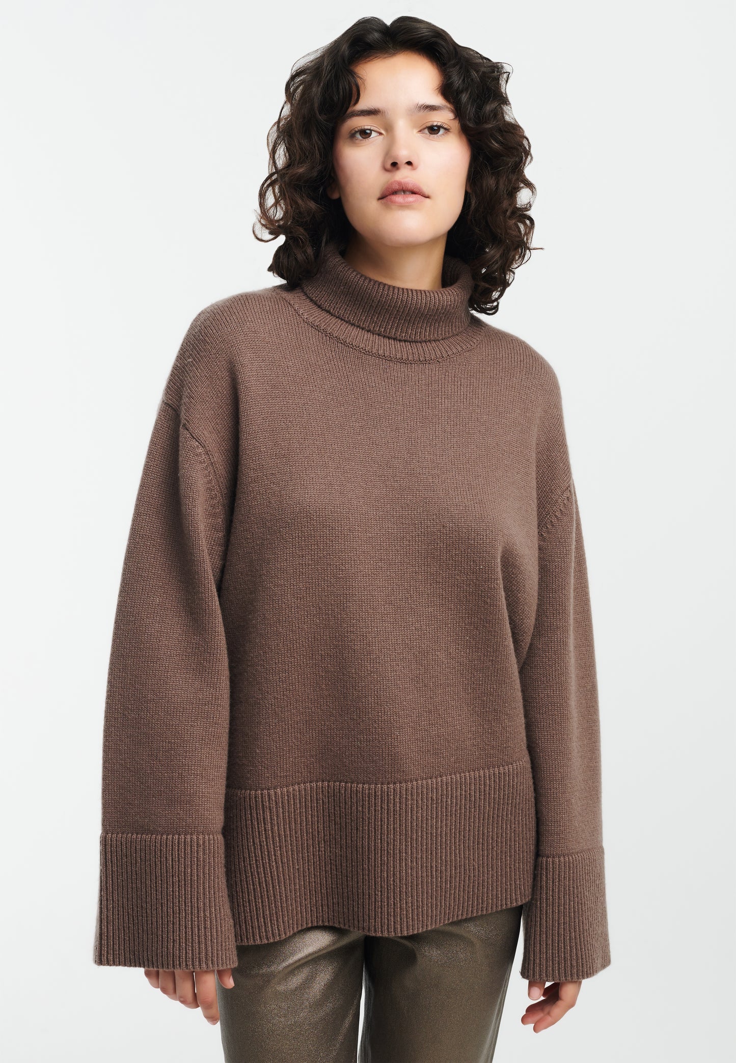 IVIA Knit