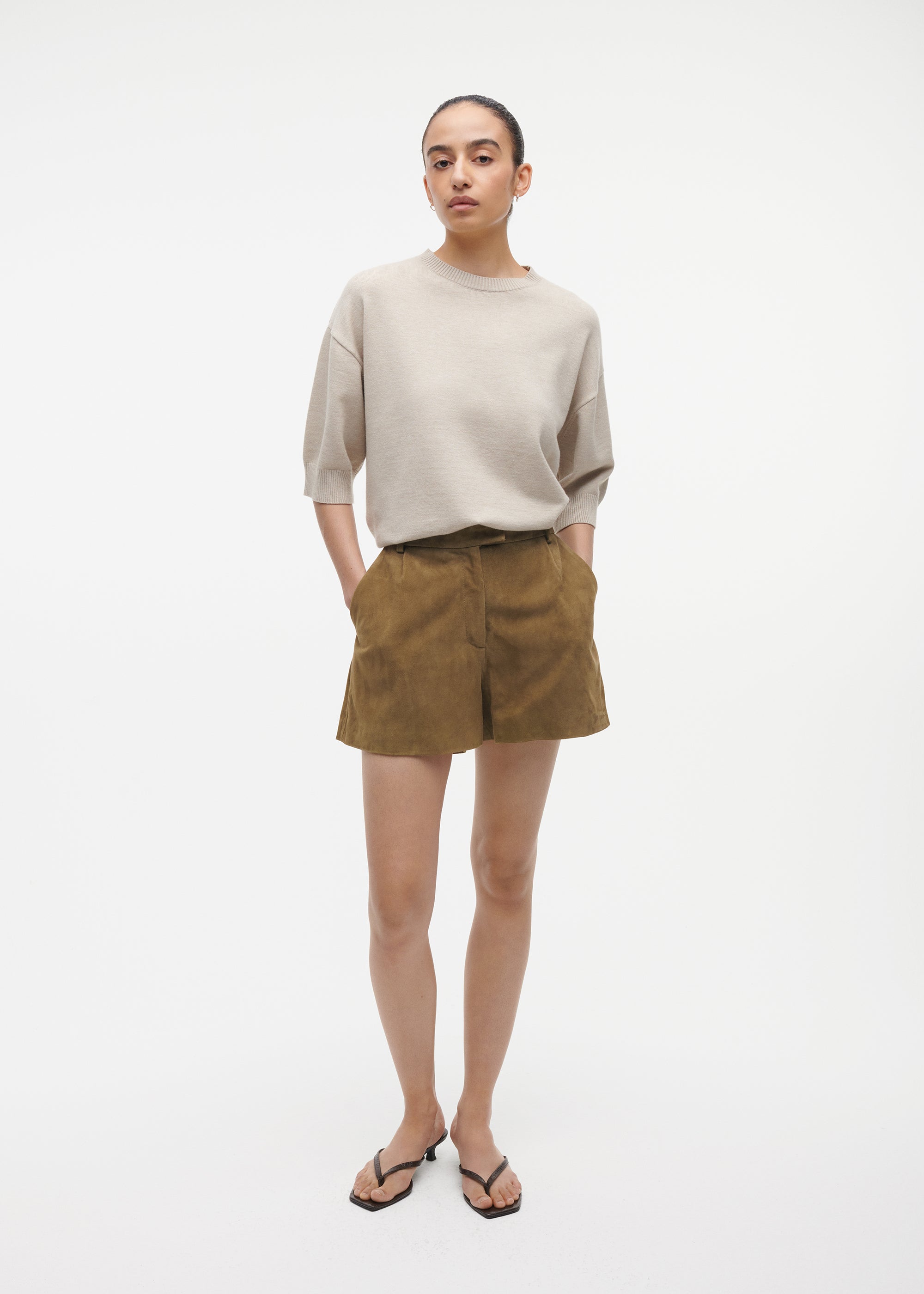 SOFIE Wildleder-Shorts