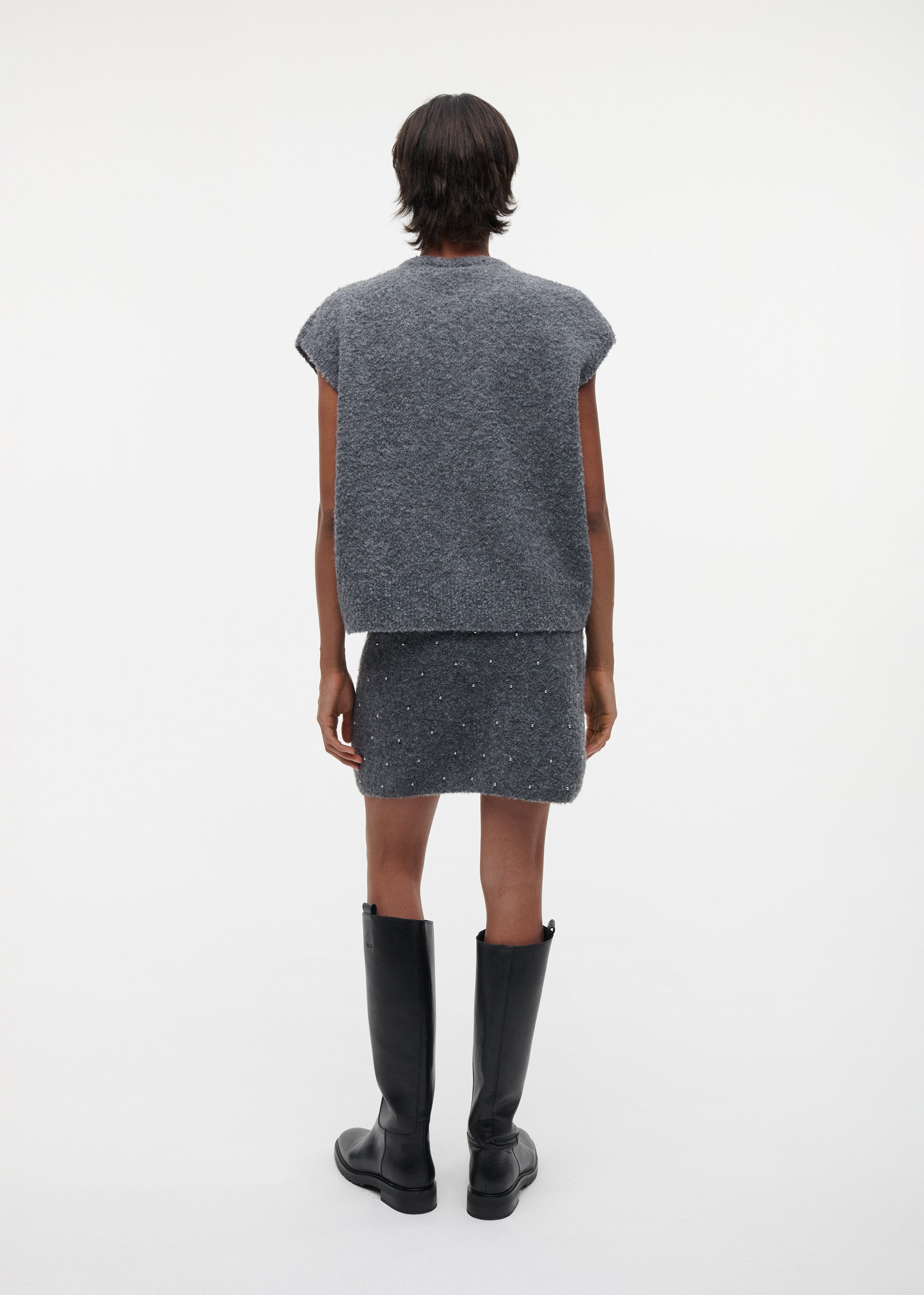 IDONY Knitted Bouclé Gilet