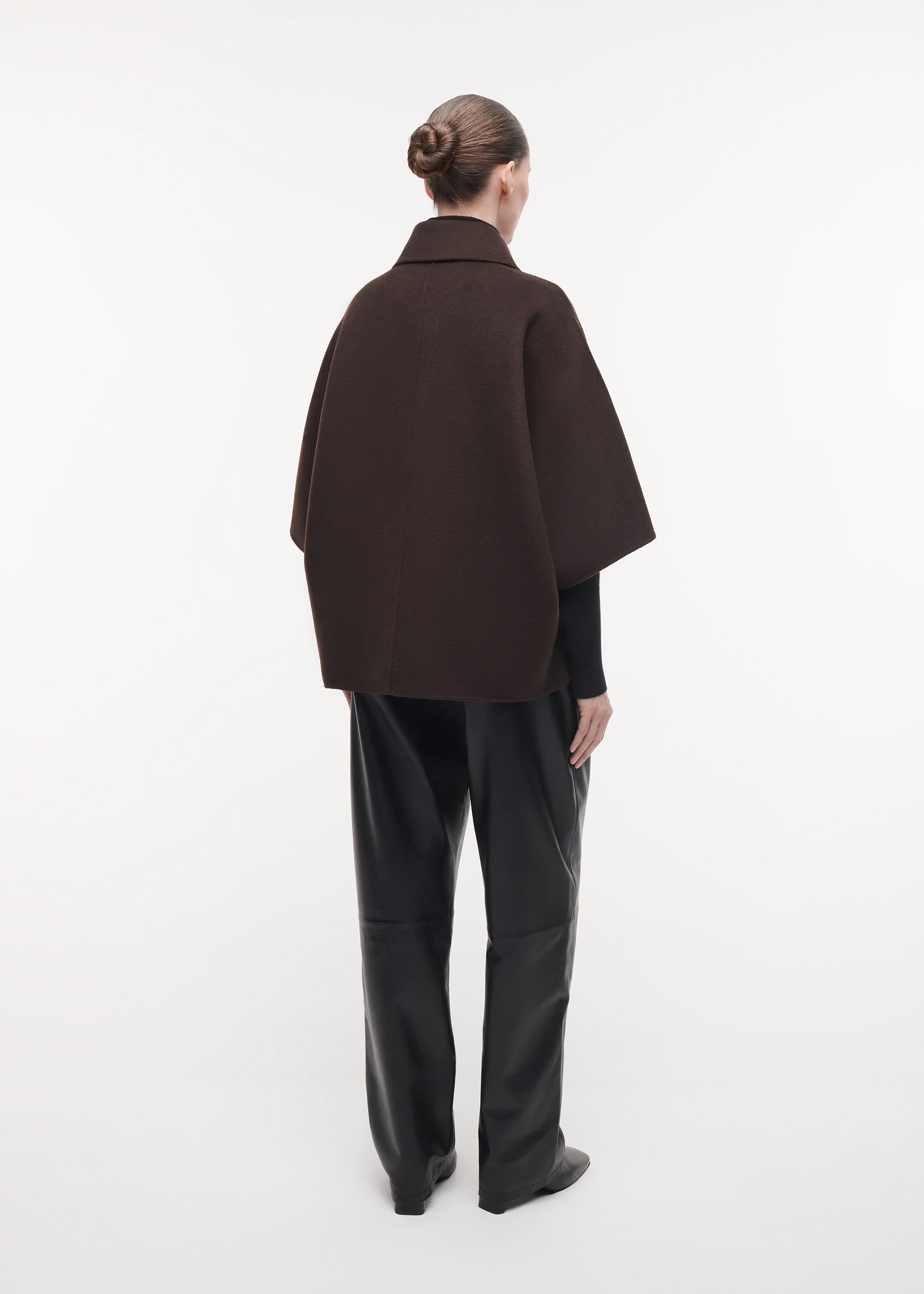 AVY Wollen Cape | Dark Brown