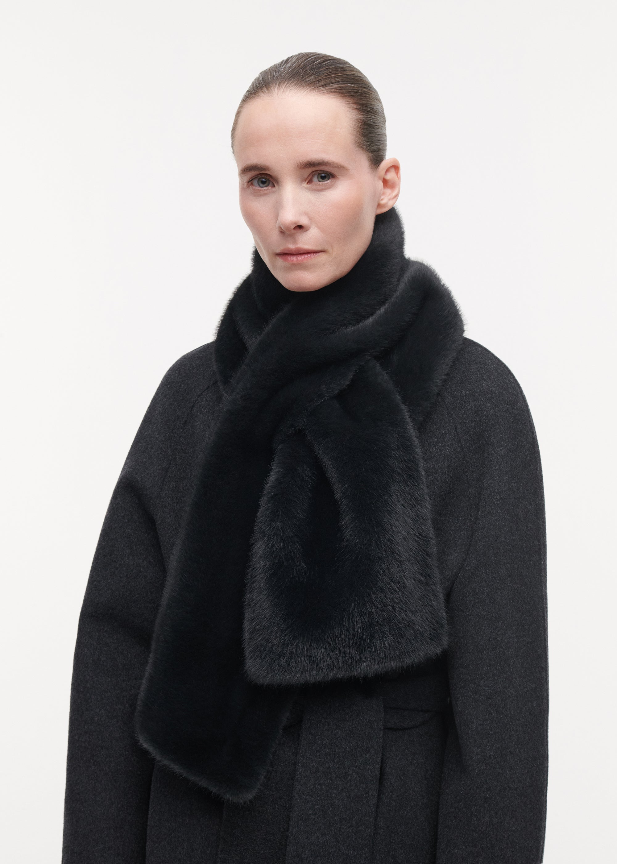 JEMMA Faux Fur Scarf | Dark Grey