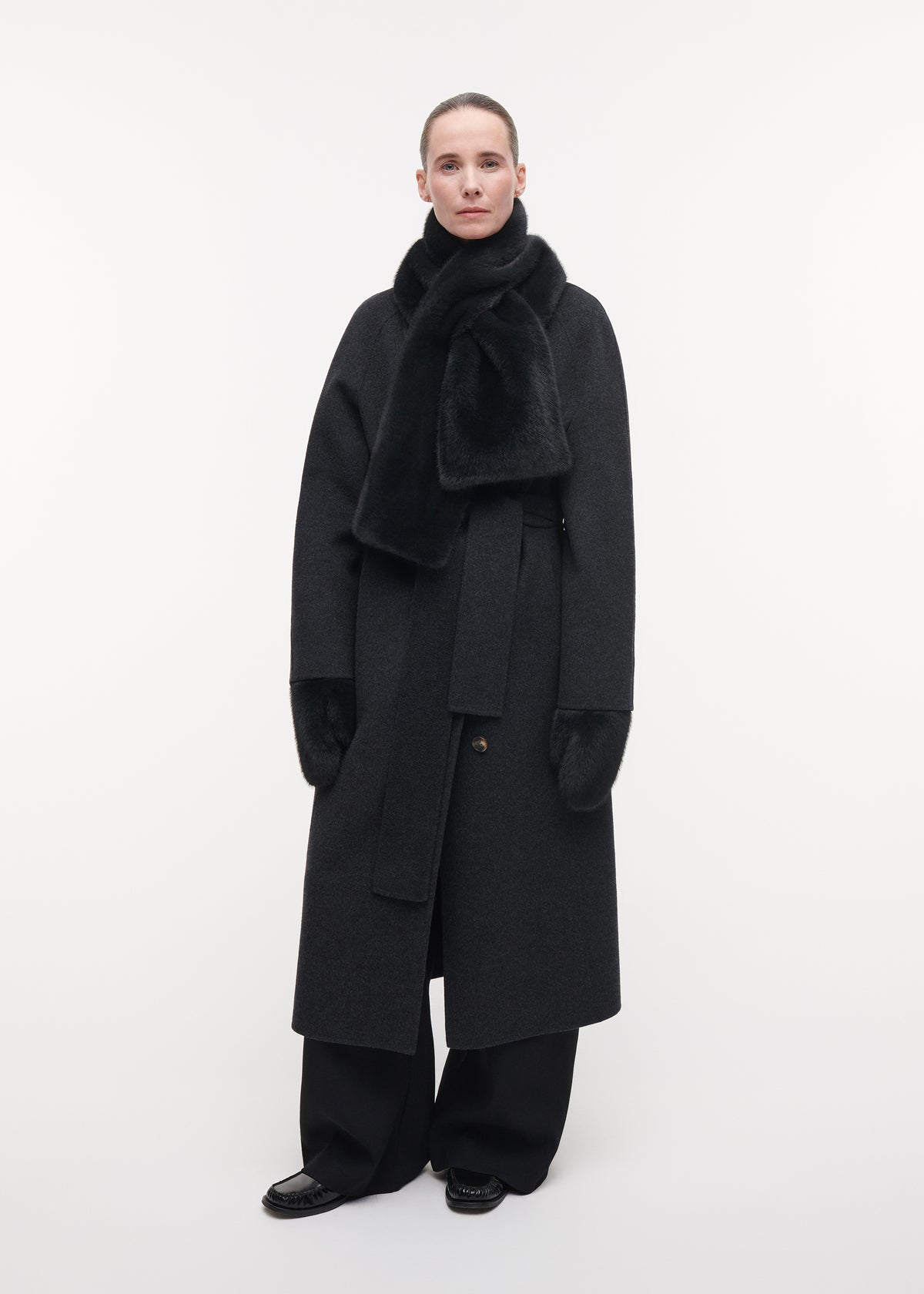 EVALYN Faux Fur Gloves | Dark Grey