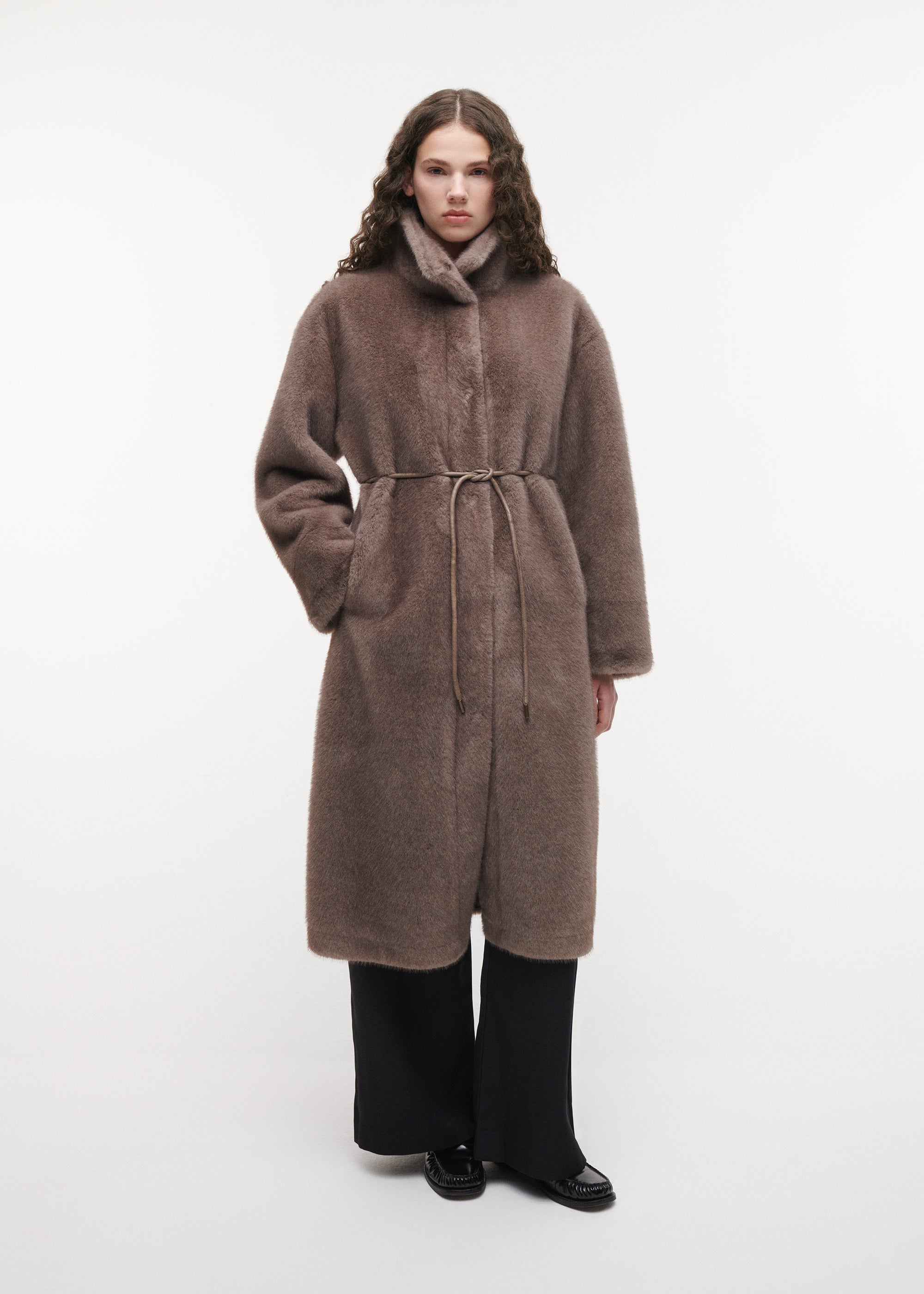 FREJA Long Faux Fur Coat | Pebble
