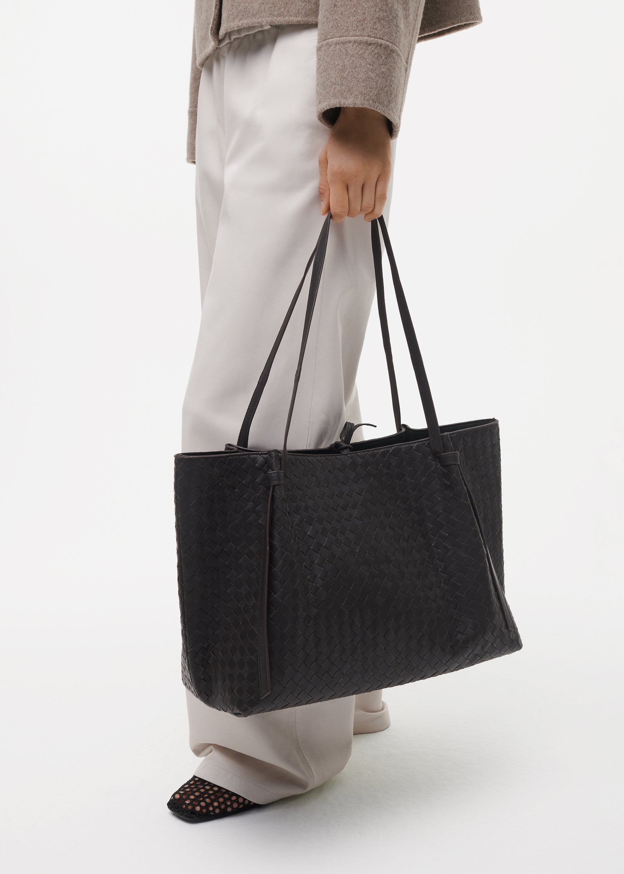 LEANDRA Woven Leather Bag