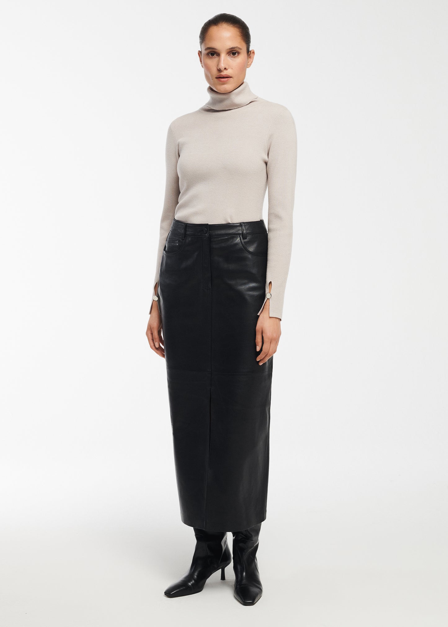 HYACINTH Turtleneck Knit