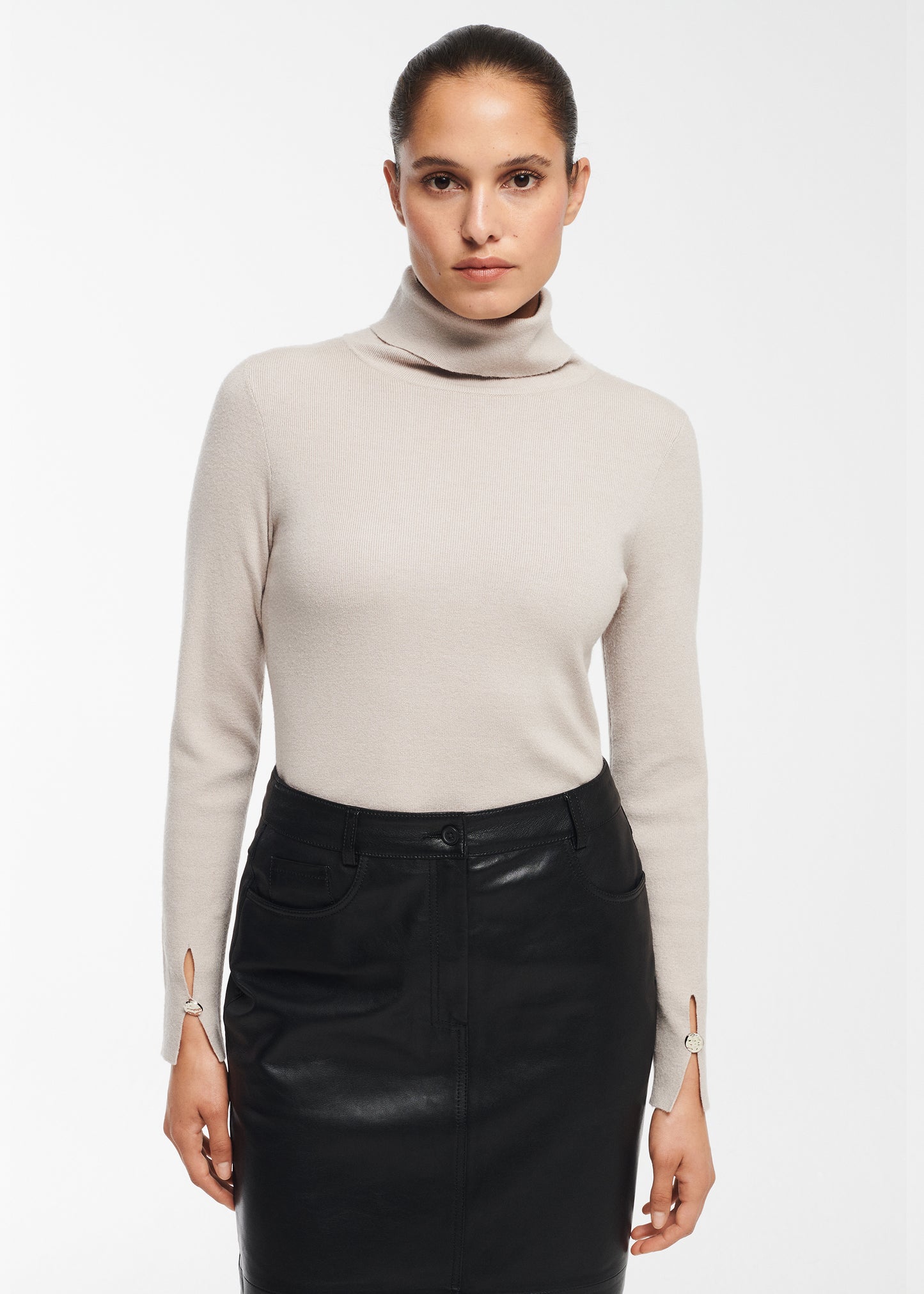 HYACINTH Turtleneck Knit