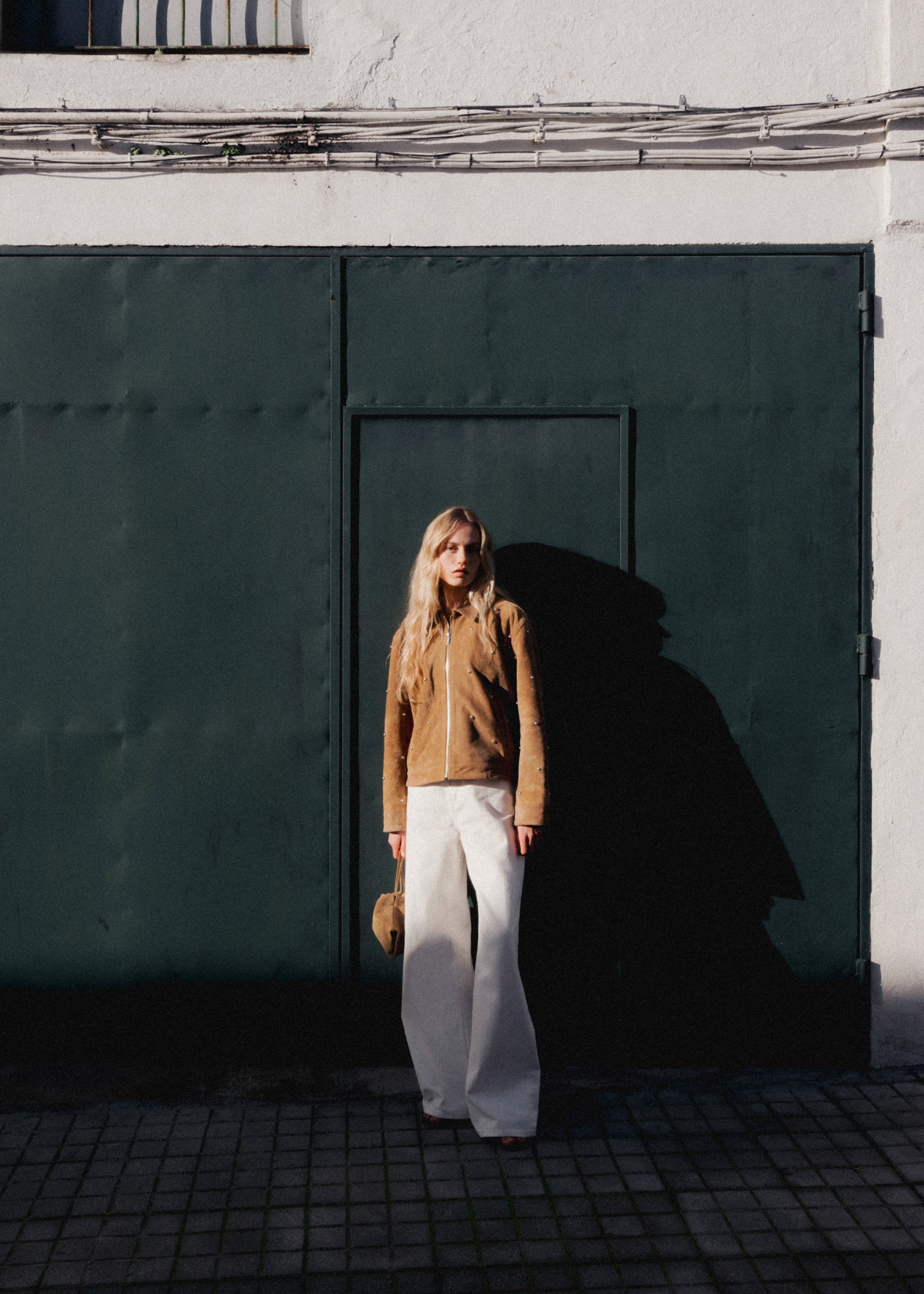 TINA Gritty Suède Studs Jasje